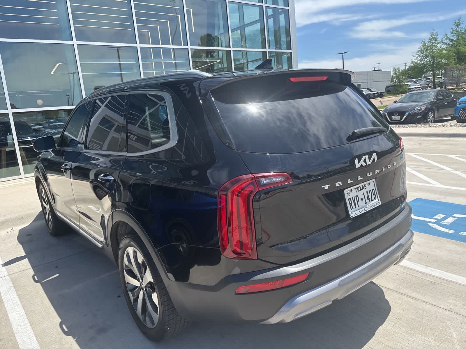 Thumbnail: 2022 Kia Telluride - 6