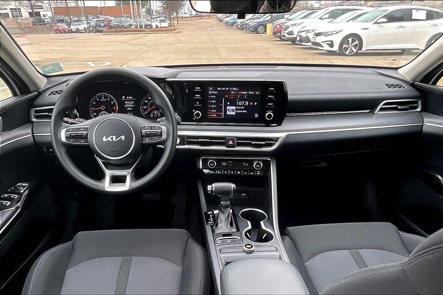 Thumbnail: 2022 Kia K5 - 10