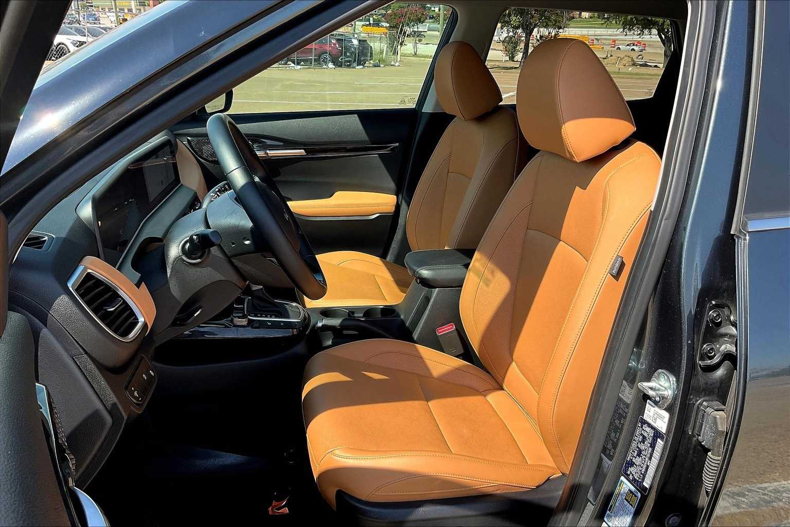 Thumbnail: 2024 Kia Seltos - 11