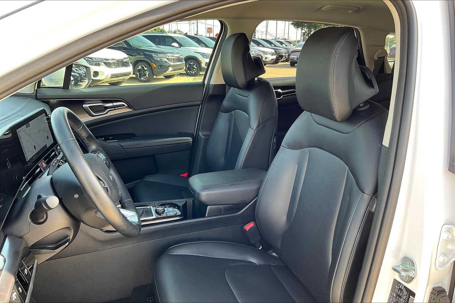 Thumbnail: 2025 Kia Sportage - 10