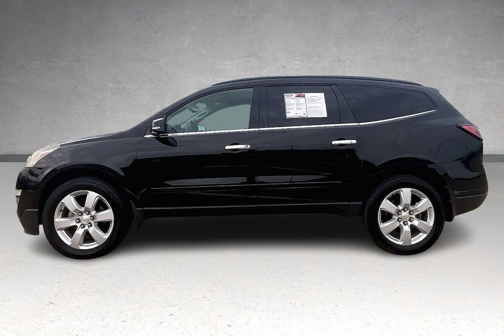 Used 2017 Chevrolet Traverse LT w/1LT SUV