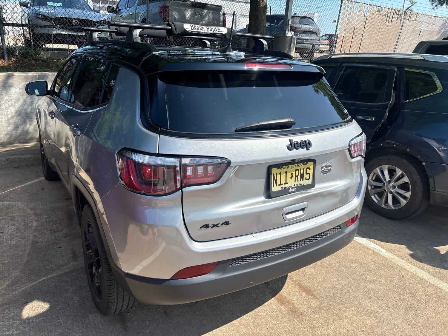Thumbnail: 2019 Jeep Compass - 3