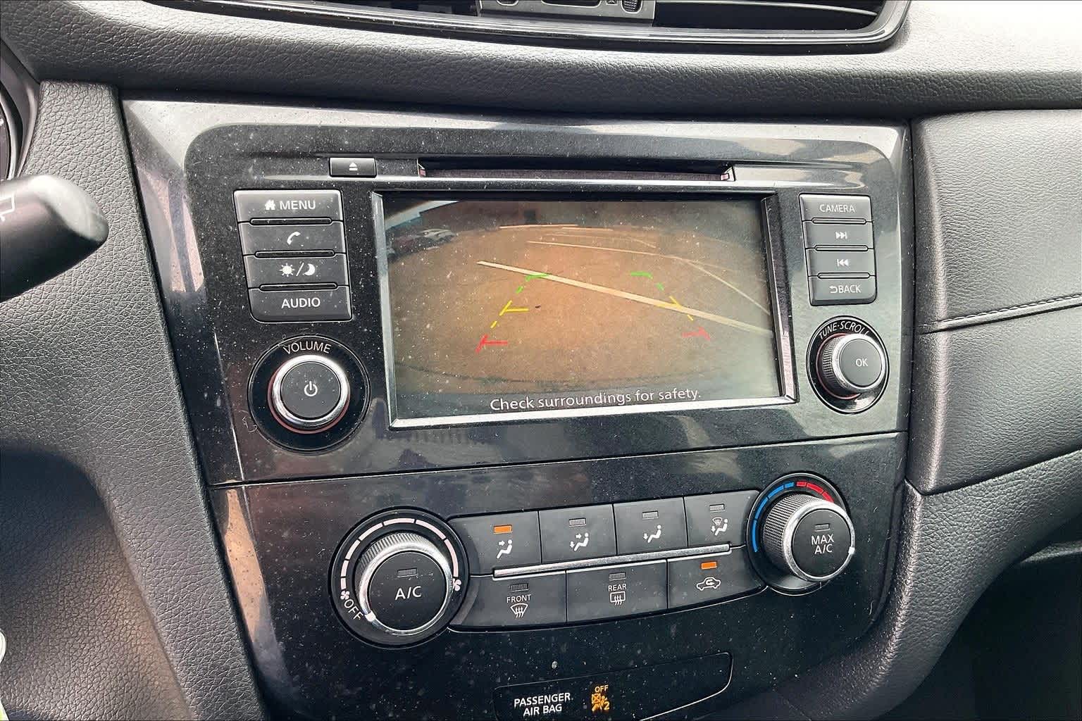 Thumbnail: 2019 Nissan Rogue - 26