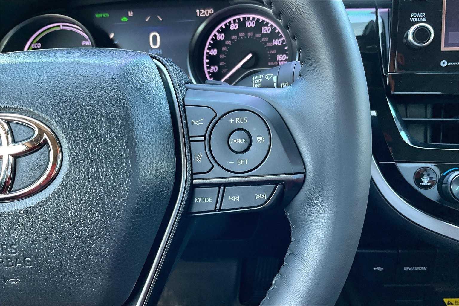 Thumbnail: 2023 Toyota Camry - 25