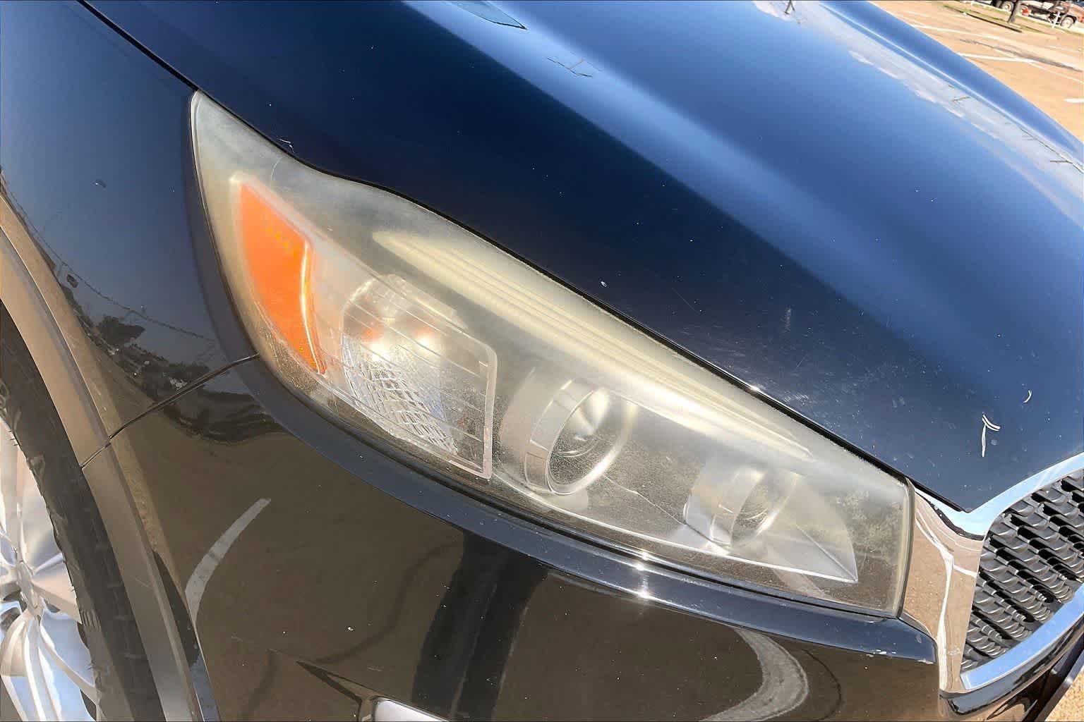 Thumbnail: 2016 Kia Sorento - 27