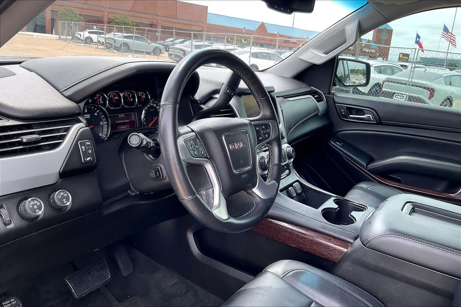 Thumbnail: 2015 GMC Yukon - 2