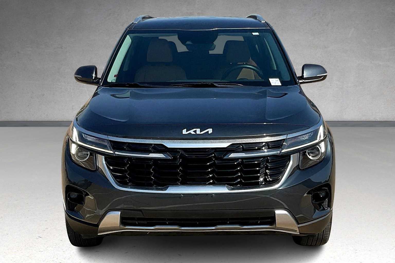 Thumbnail: 2024 Kia Seltos - 6