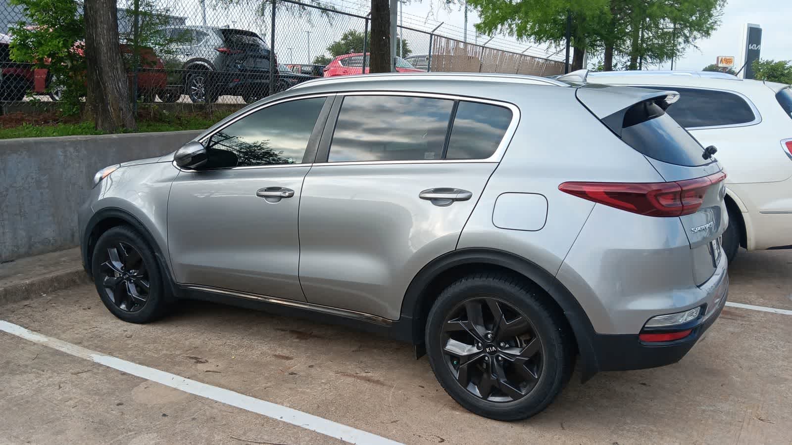 Thumbnail: 2021 Kia Sportage - 4