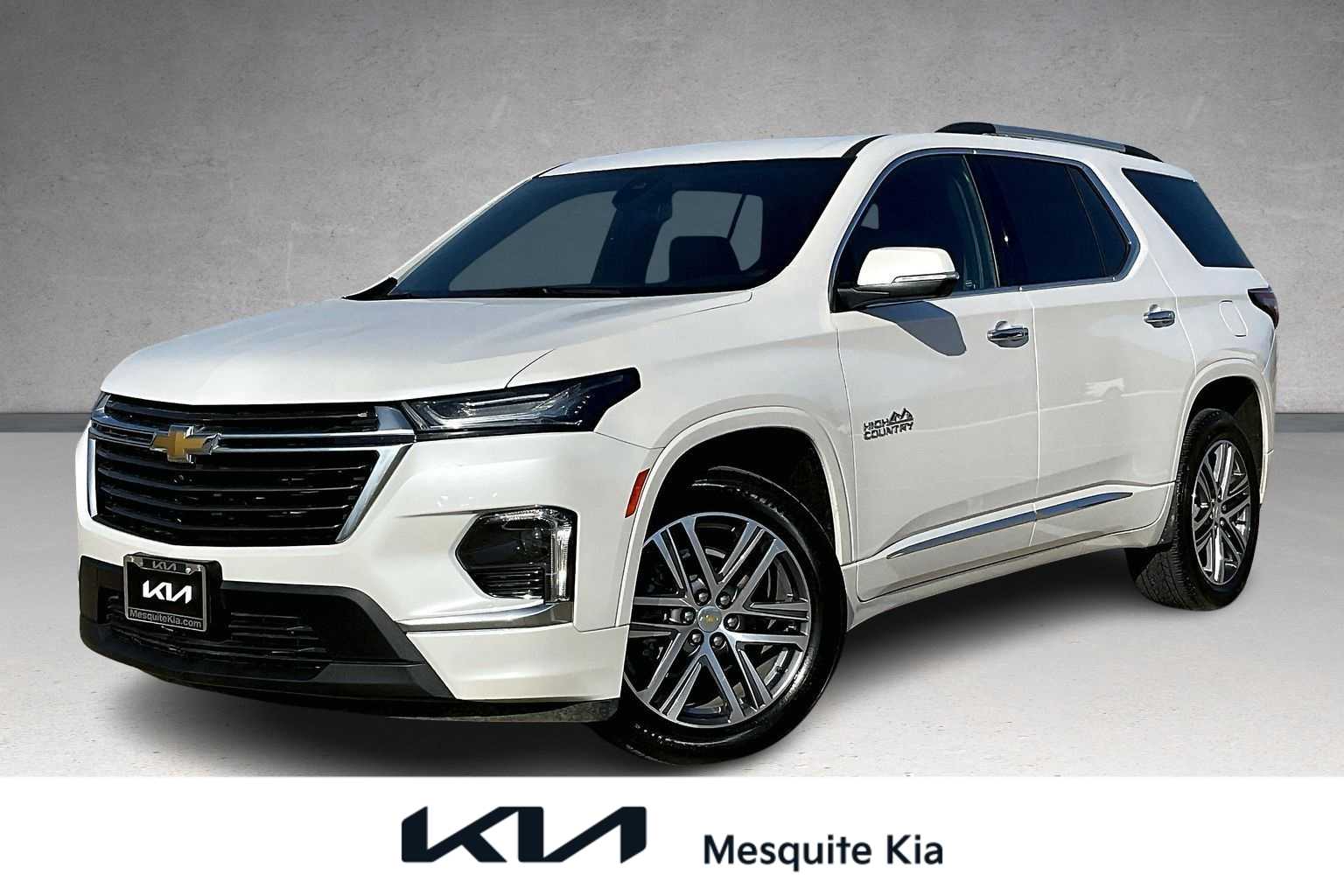 Thumbnail: 2023 Chevrolet Traverse - 1