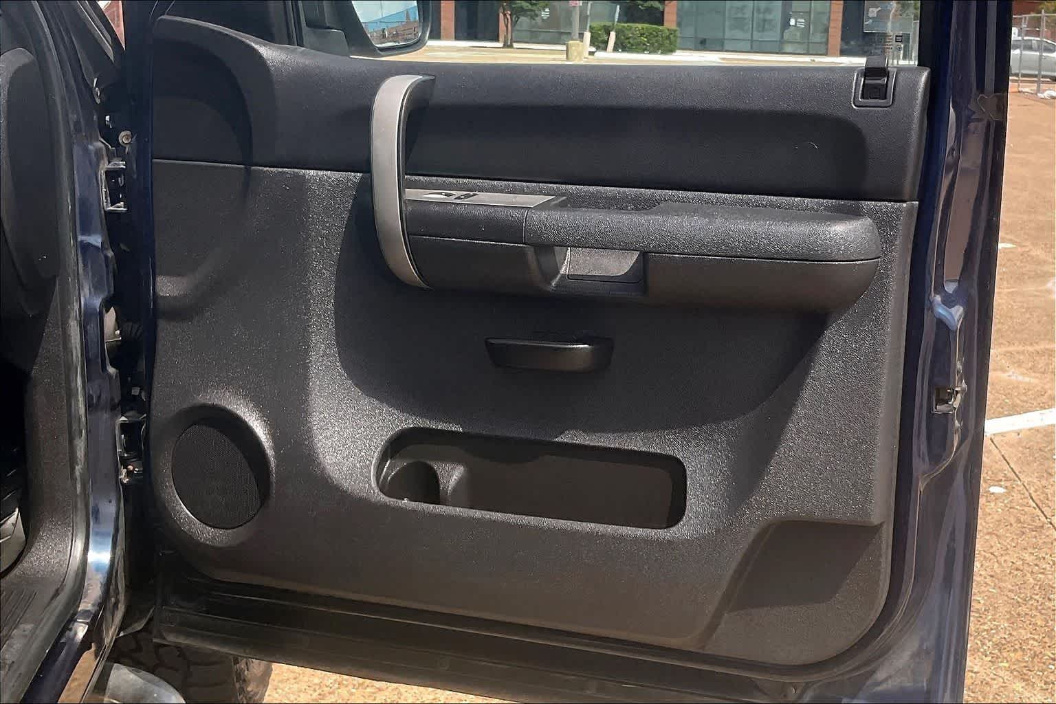 Thumbnail: 2008 Chevrolet Silverado 1500 - 25