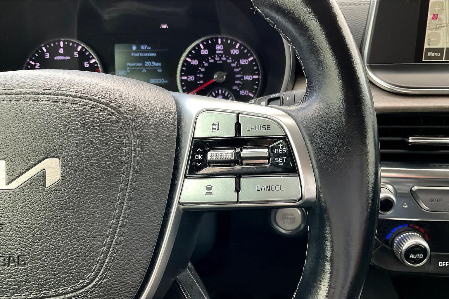 Thumbnail: 2022 Kia Telluride - 25