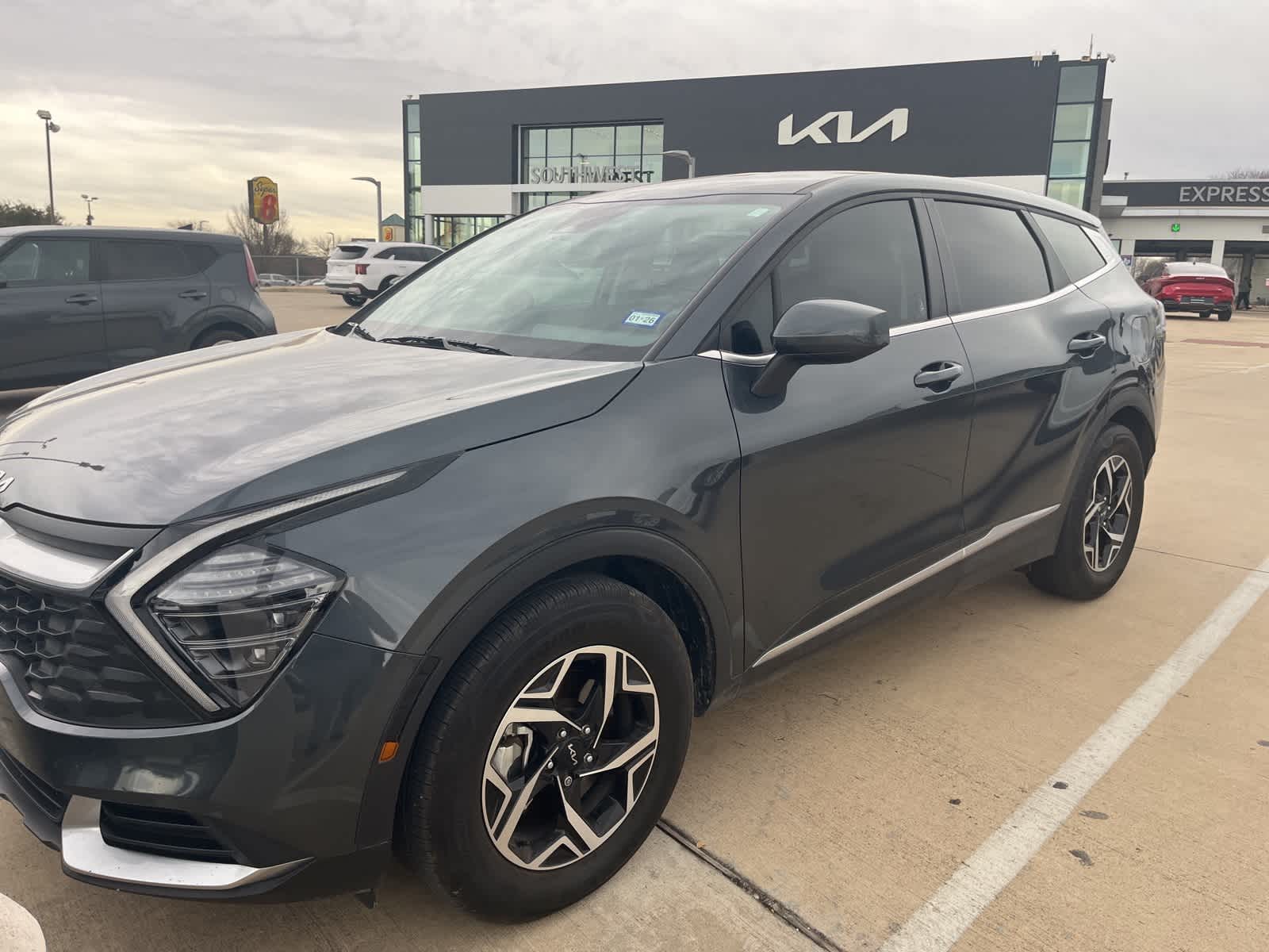 Thumbnail: 2024 Kia Sportage - 6