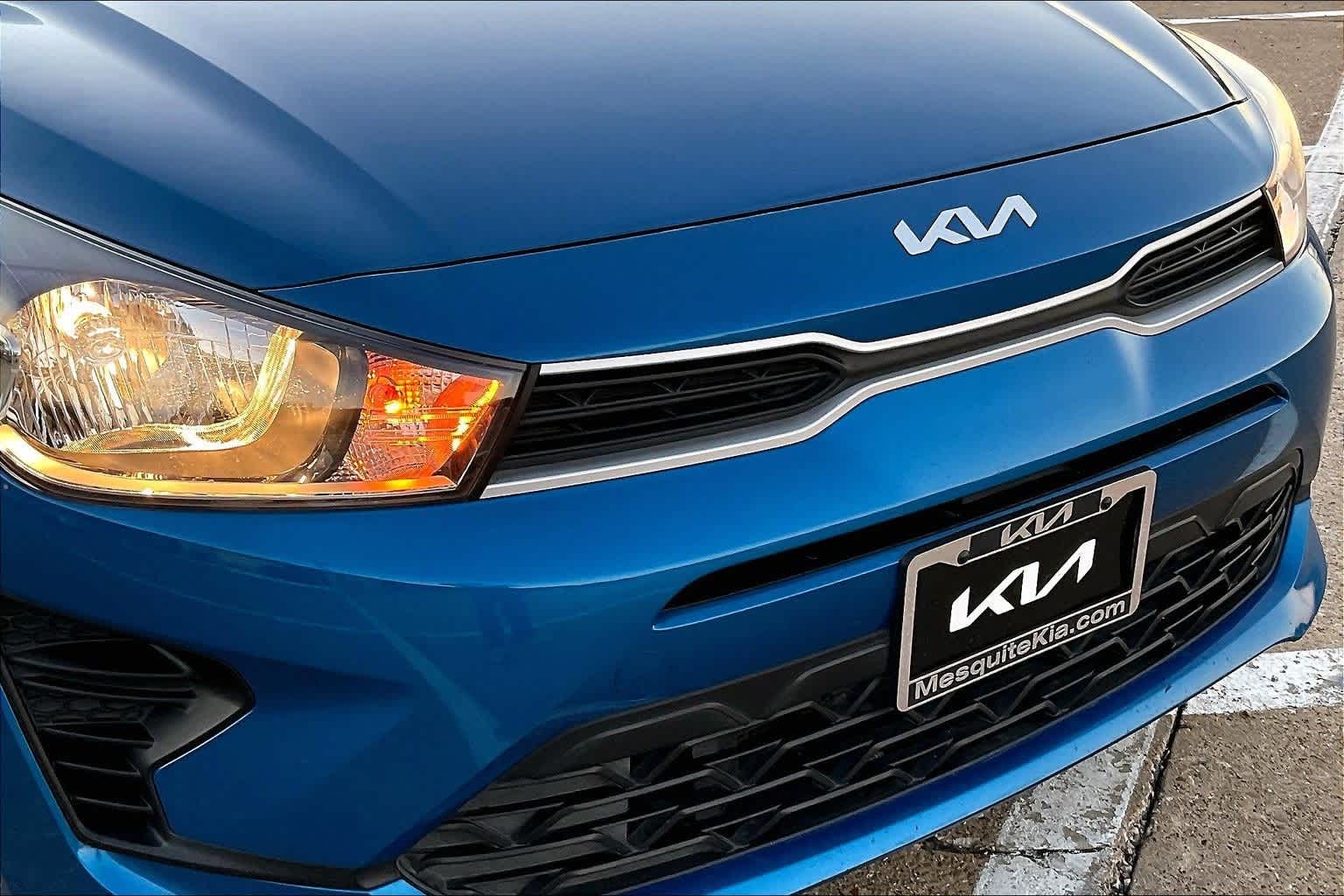 Thumbnail: 2022 Kia Rio - 31