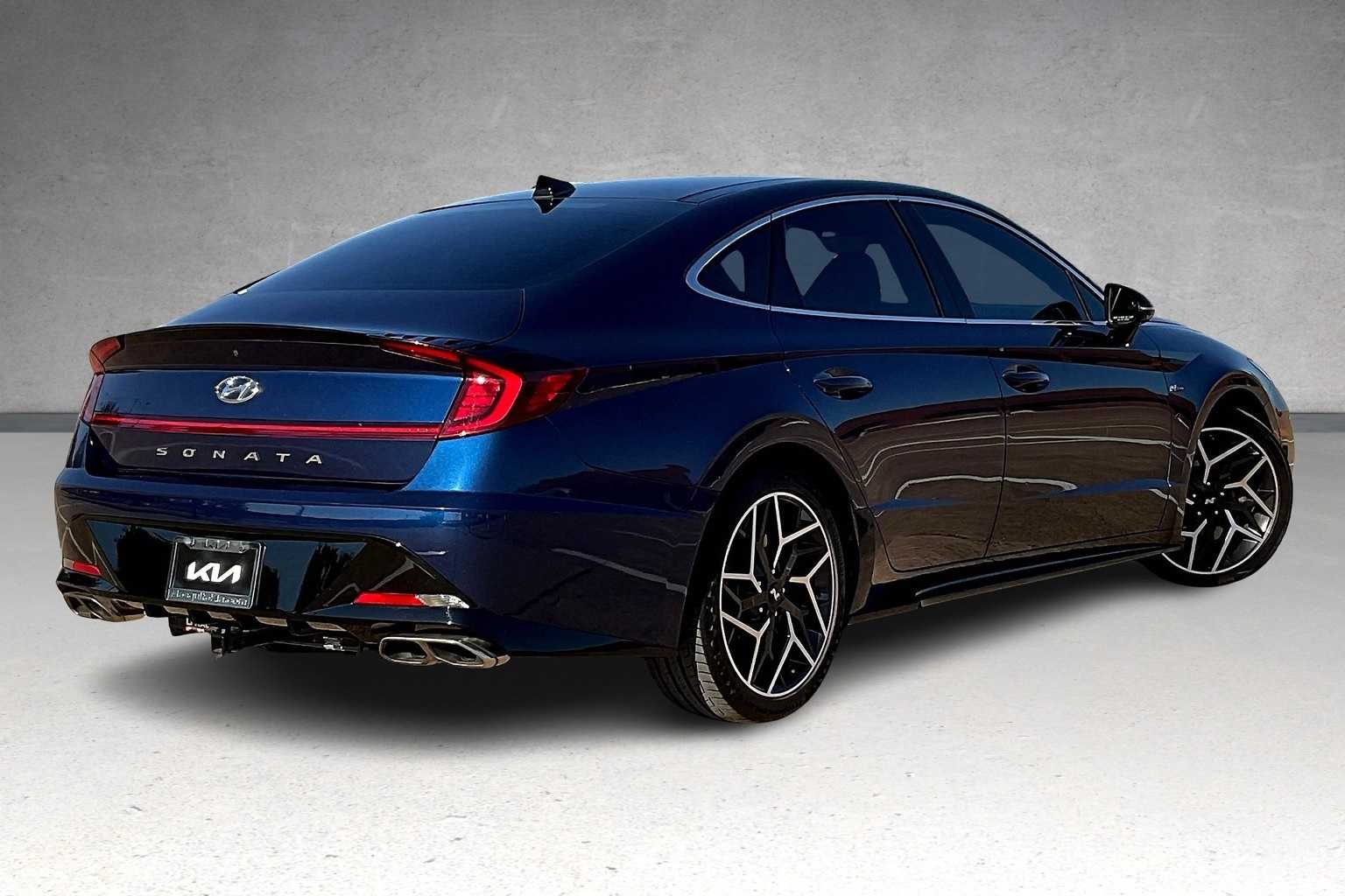 Thumbnail: 2022 Hyundai Sonata - 22