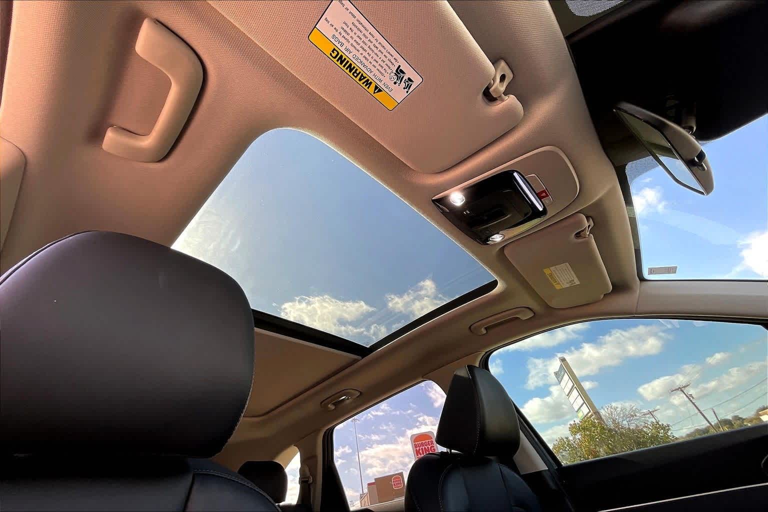 Thumbnail: 2025 Kia Sorento - 29