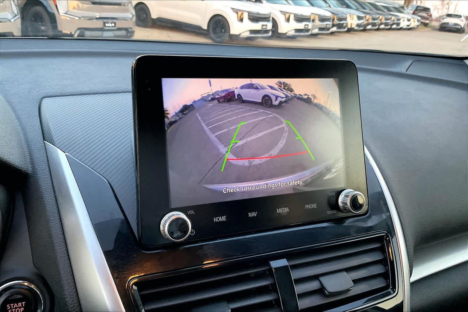 Thumbnail: 2022 Mitsubishi Eclipse Cross - 26