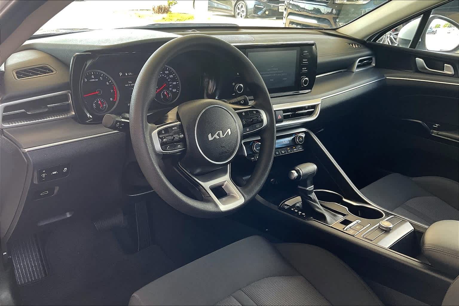 Thumbnail: 2022 Kia K5 - 2