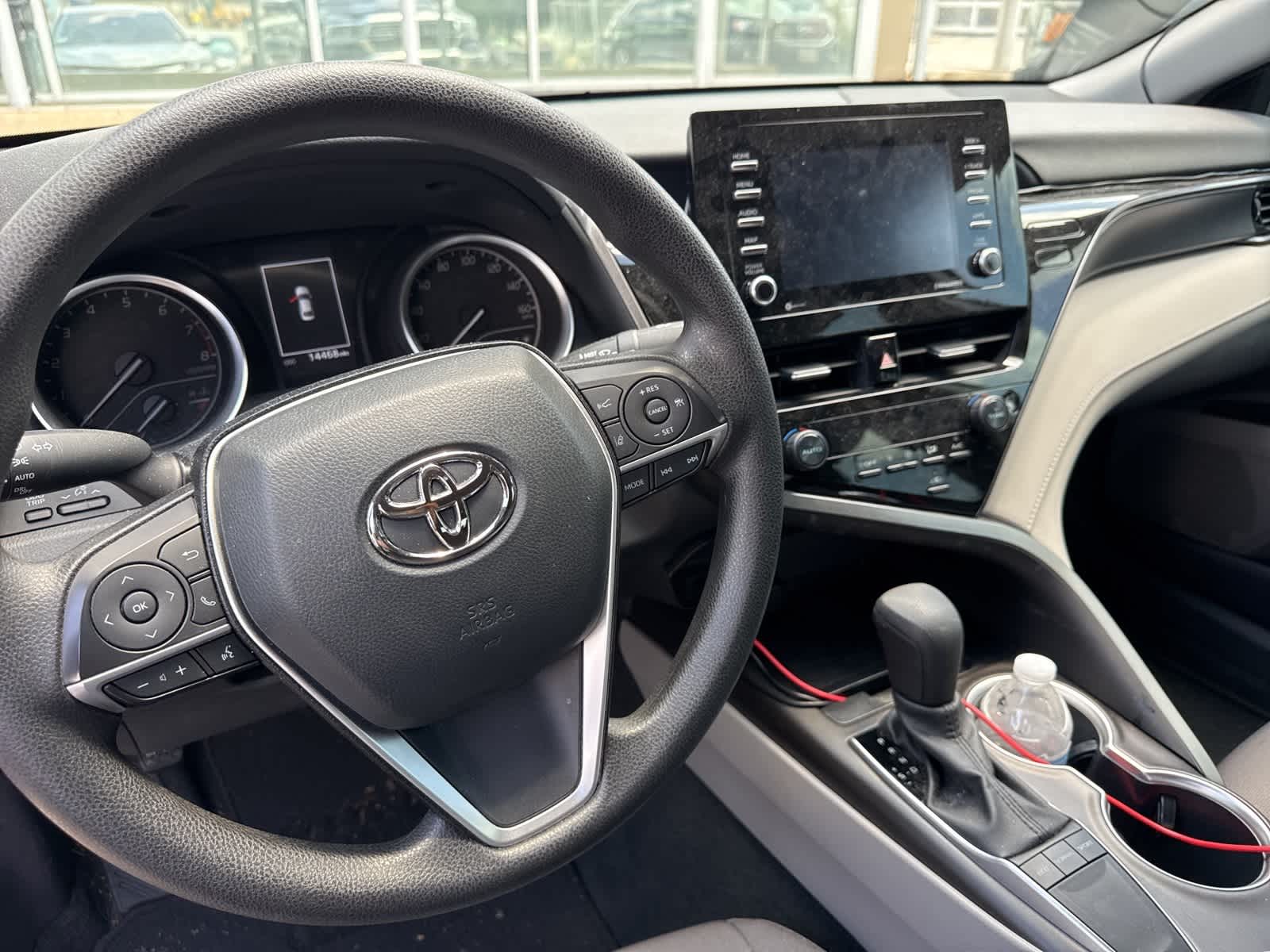 Thumbnail: 2023 Toyota Camry - 10