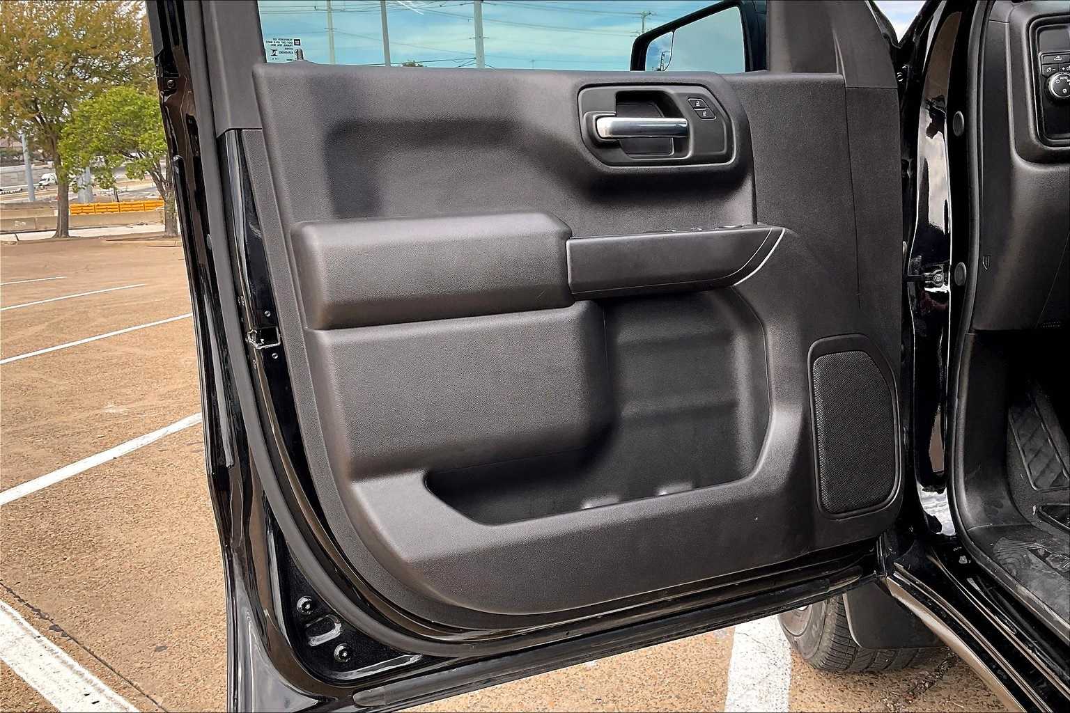 Thumbnail: 2024 Chevrolet Silverado 1500 - 27