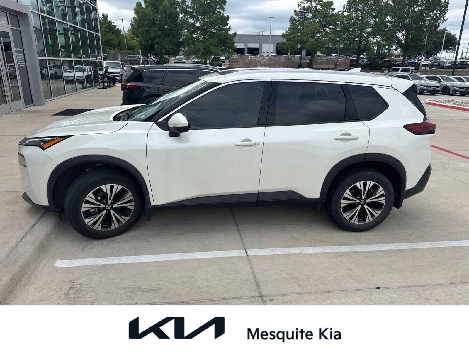 Thumbnail: 2021 Nissan Rogue - 1