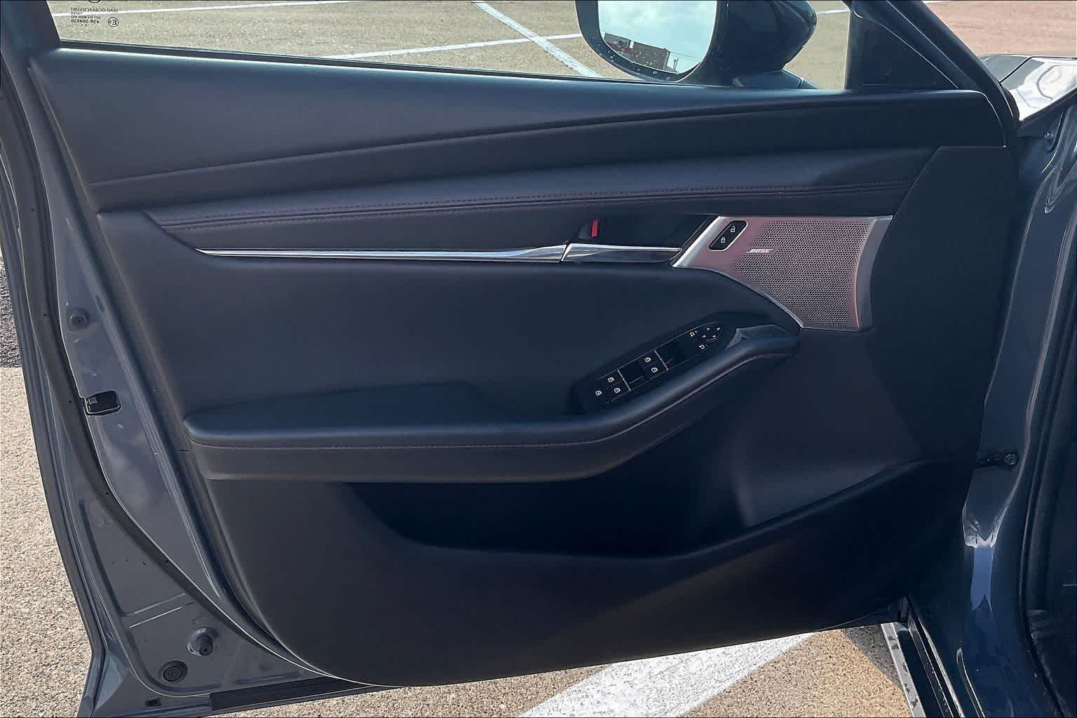 Thumbnail: 2023 Mazda Mazda3 - 27