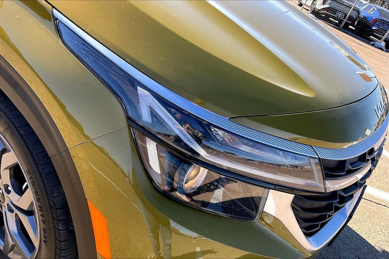 Thumbnail: 2024 Kia Seltos - 29