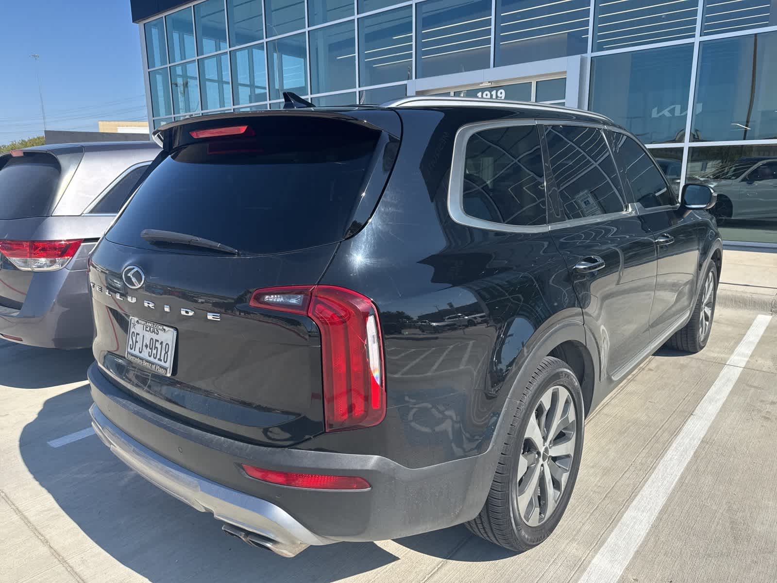 Thumbnail: 2020 Kia Telluride - 6