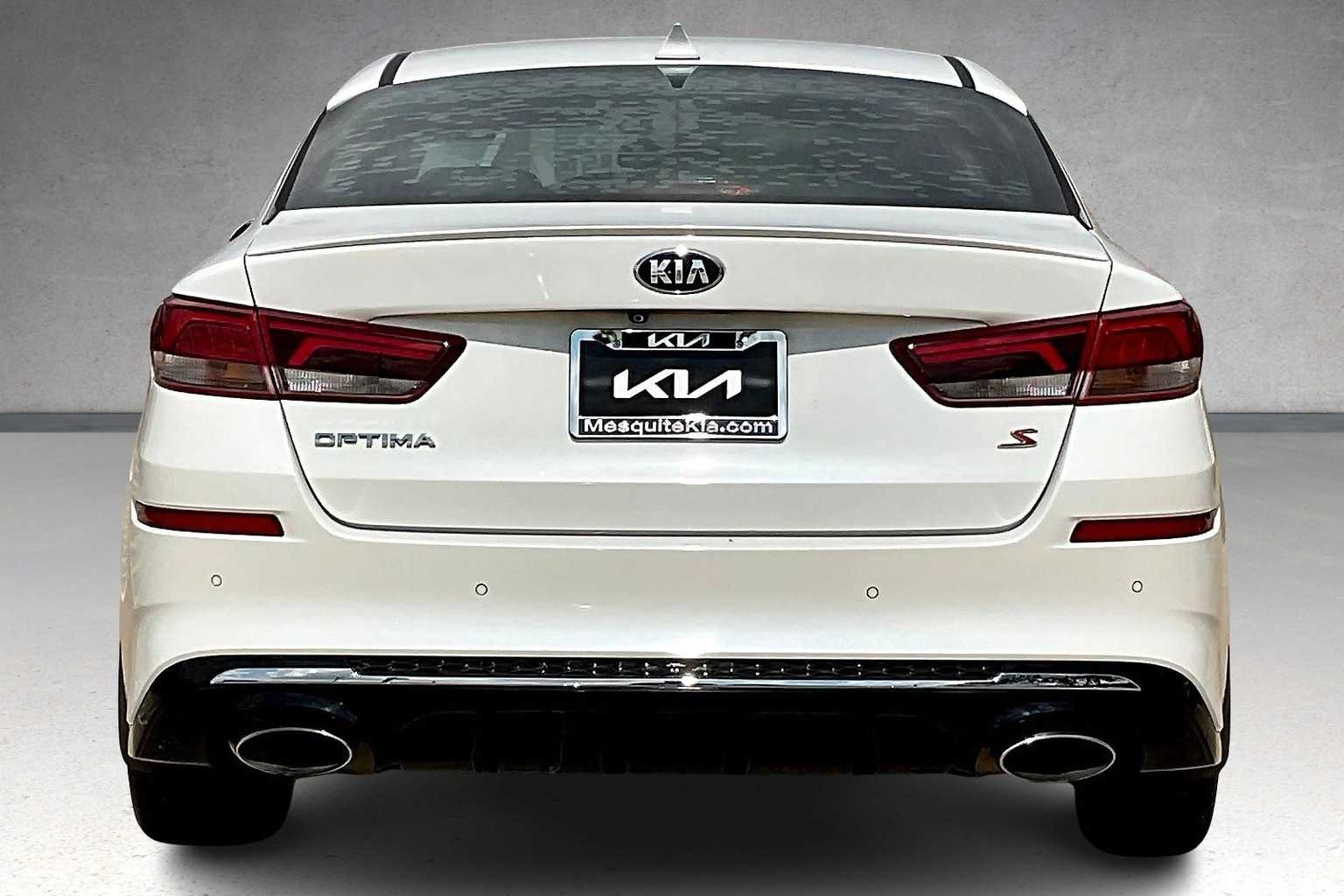 Thumbnail: 2020 Kia Optima - 5