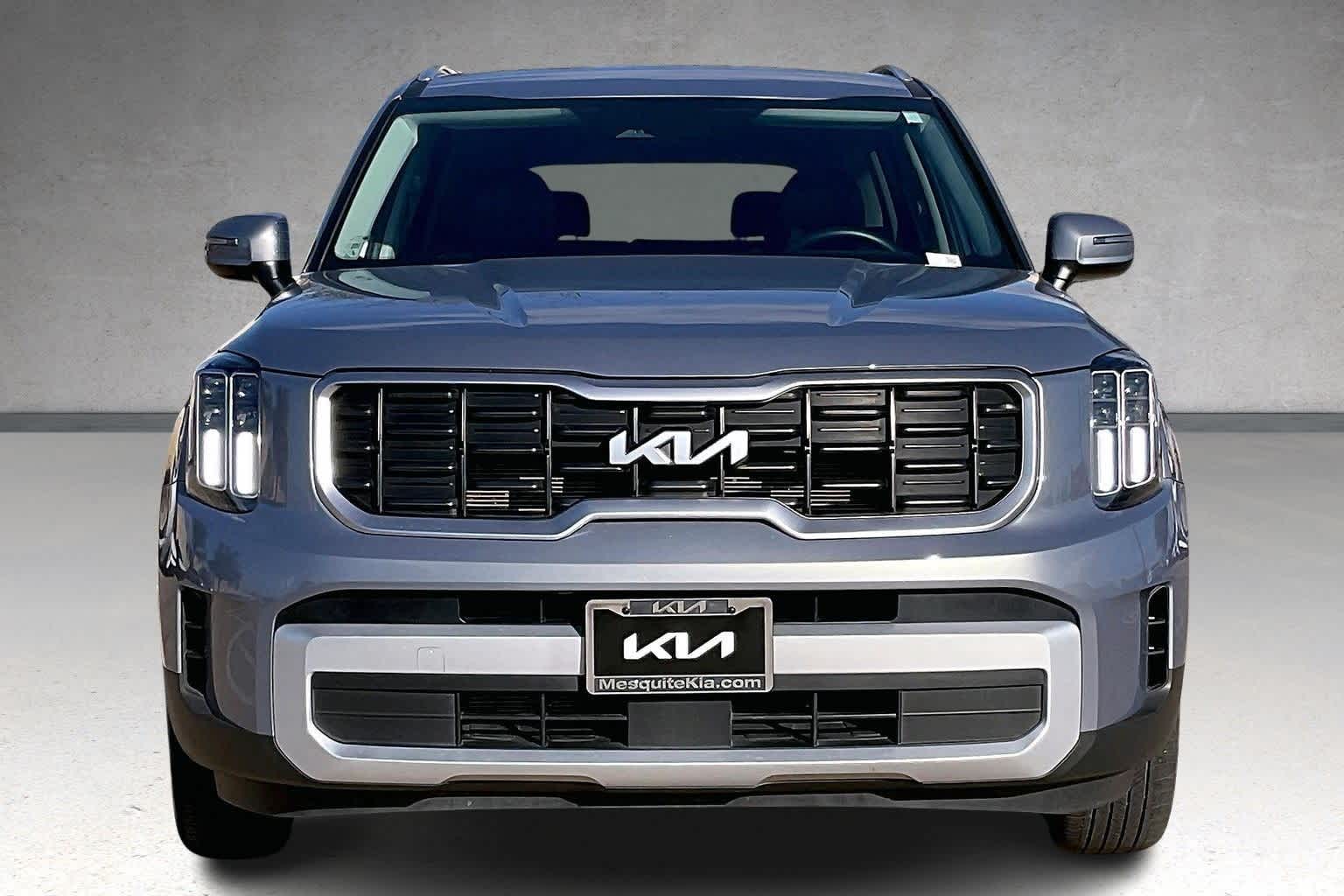 Thumbnail: 2023 Kia Telluride - 6