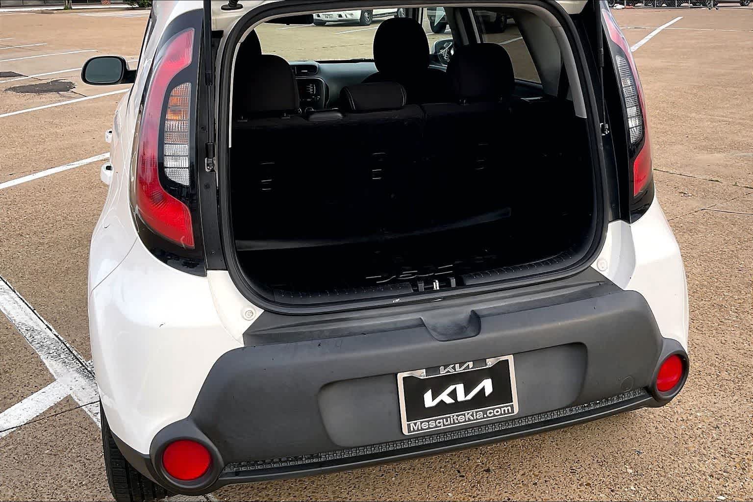 Thumbnail: 2016 Kia Soul - 18