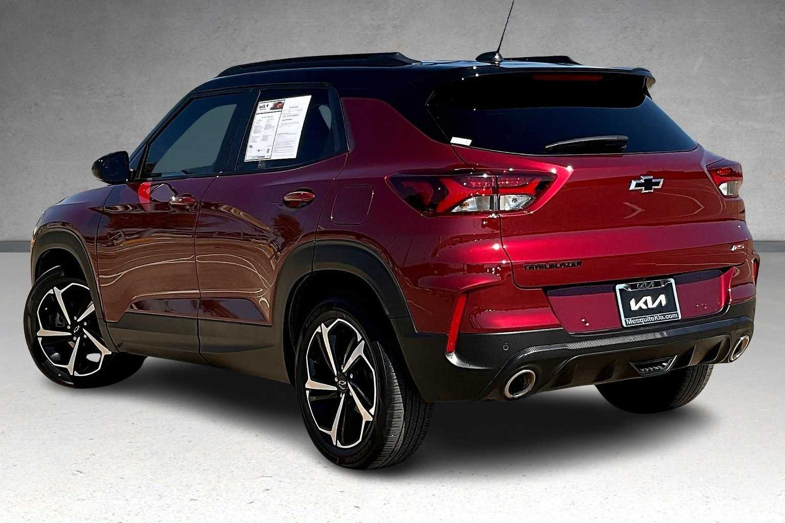 Thumbnail: 2023 Chevrolet TrailBlazer - 4