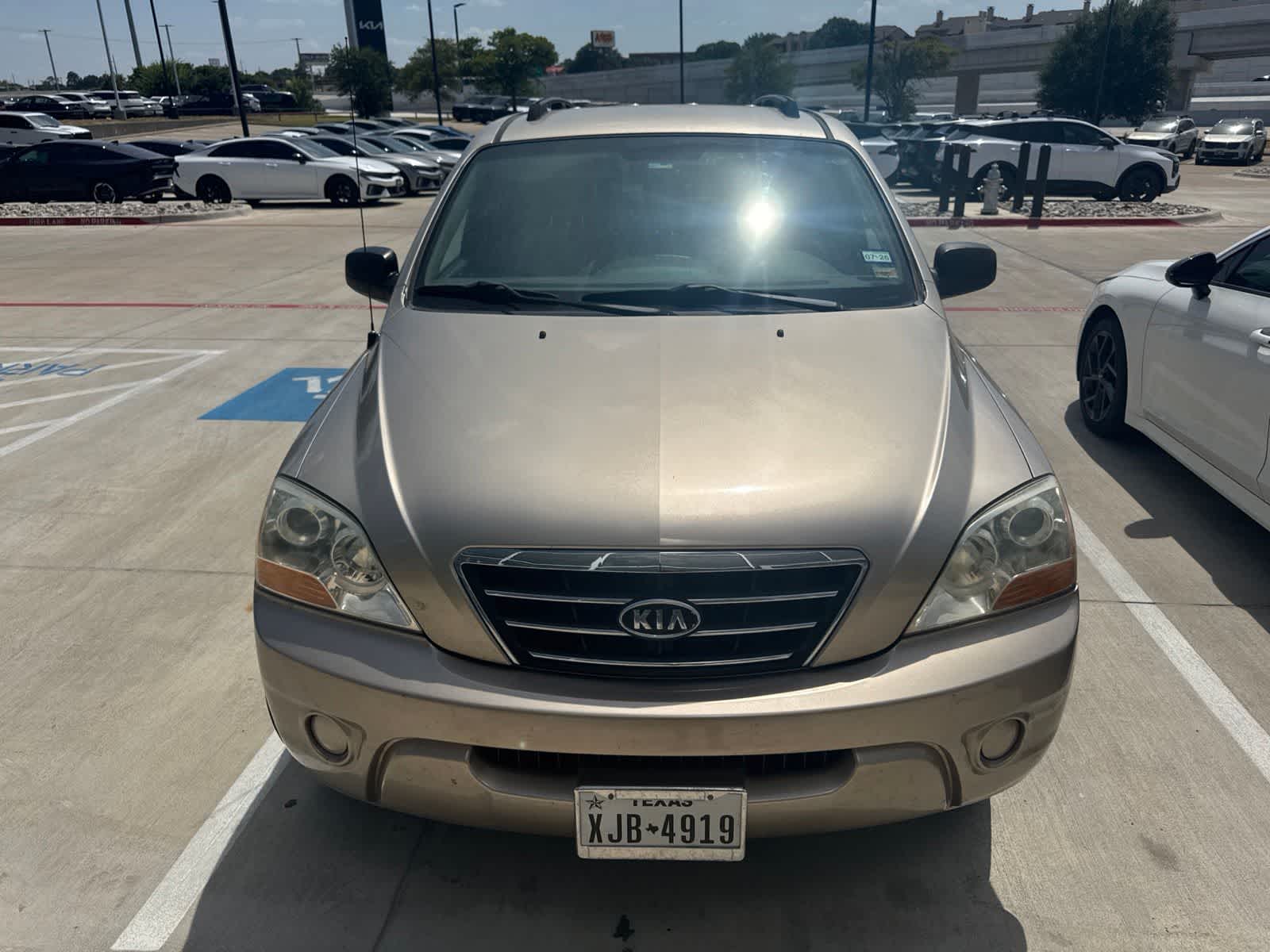 Used 2008 Kia Sorento LX with VIN KNDJC735785807240 for sale in Mesquite, TX
