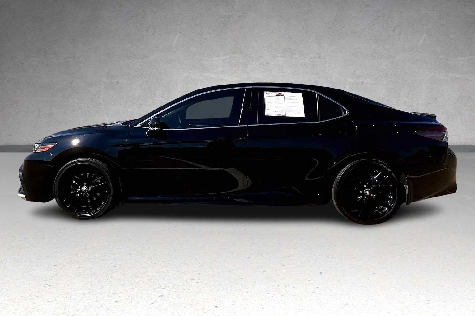 Thumbnail: 2023 Toyota Camry - 3