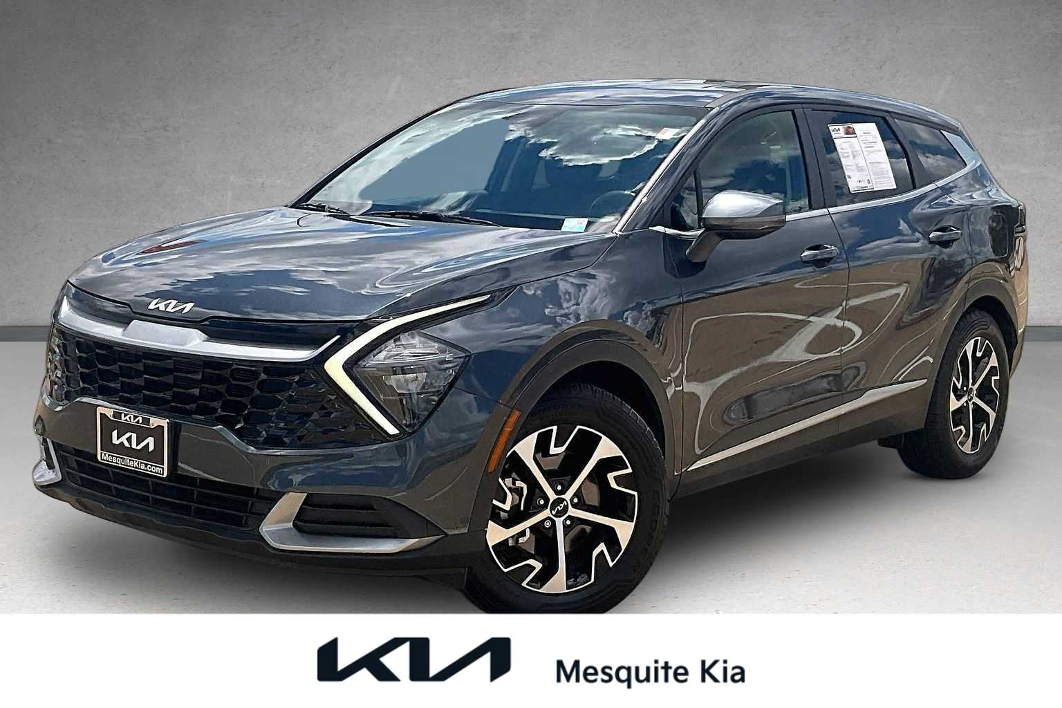 Thumbnail: 2023 Kia Sportage - 1