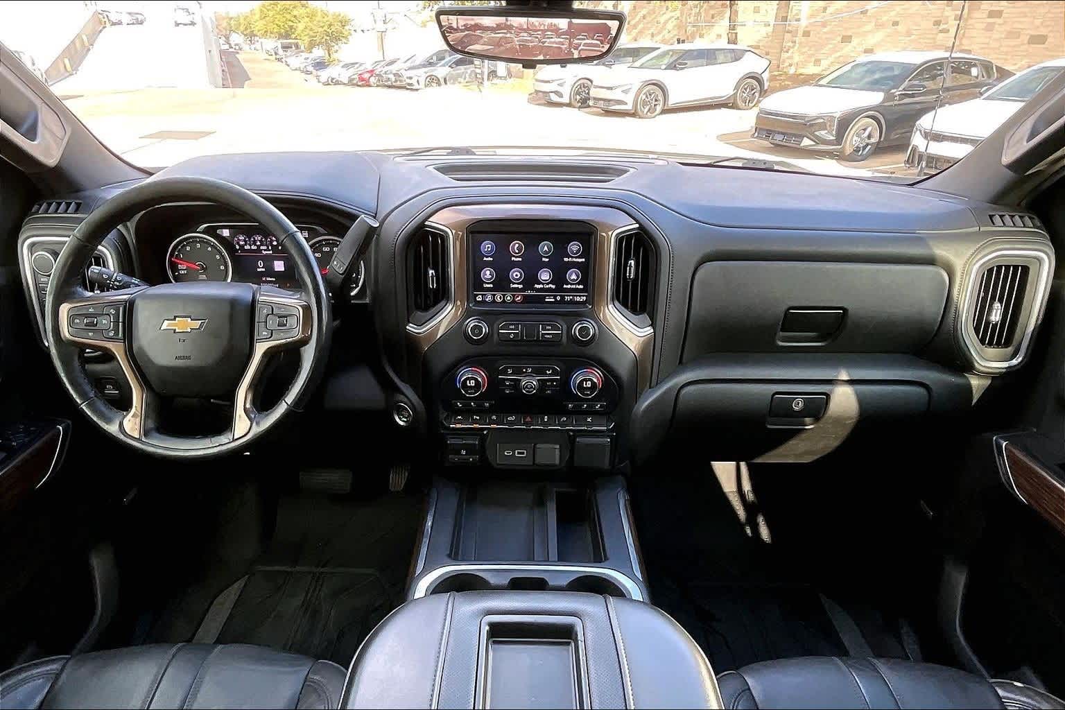 Thumbnail: 2019 Chevrolet Silverado 1500 - 10