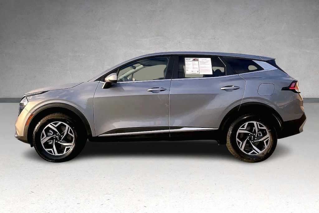 Used 2023 Kia Sportage LX SUV