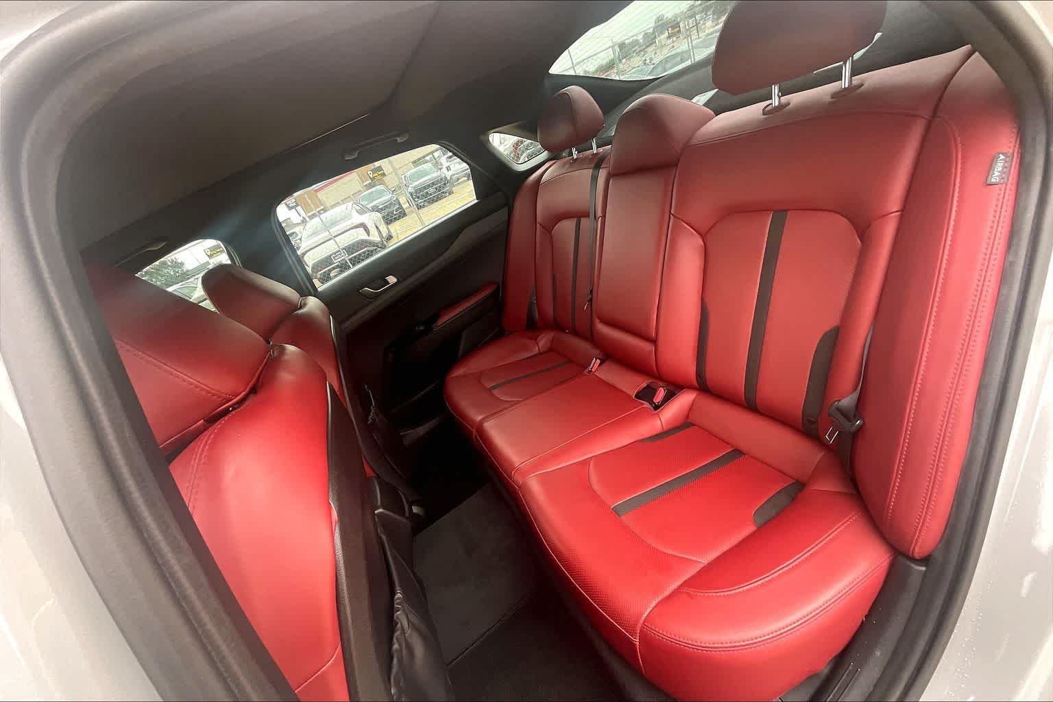 Thumbnail: 2021 Kia K5 - 28