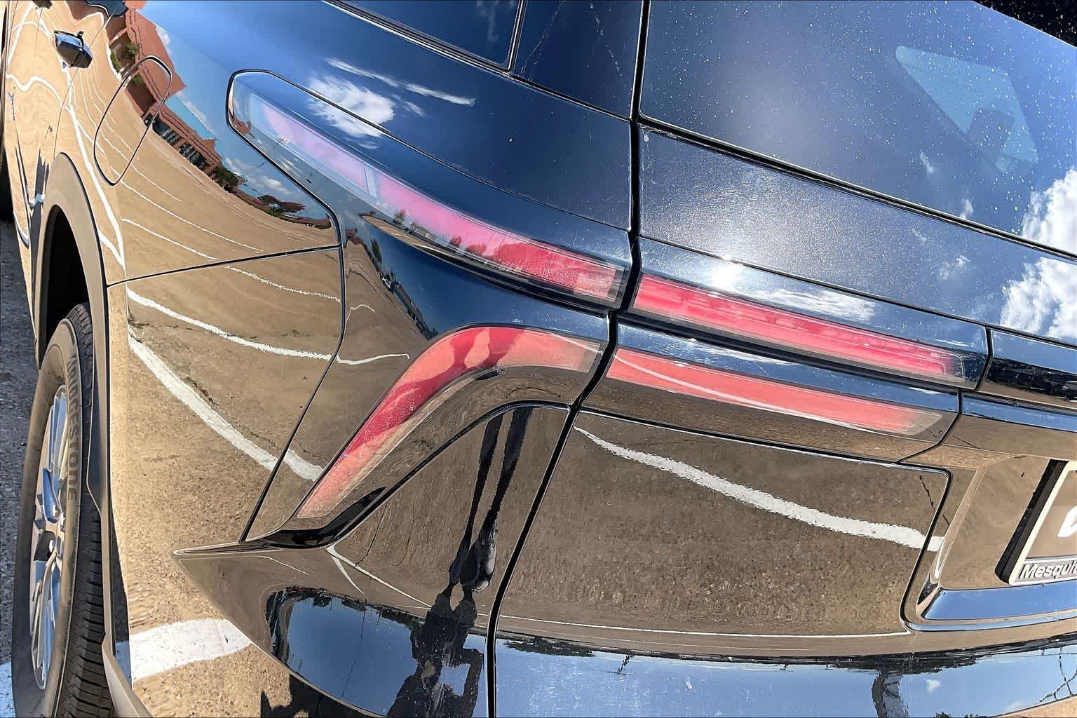 Thumbnail: 2025 Chevrolet Traverse - 29