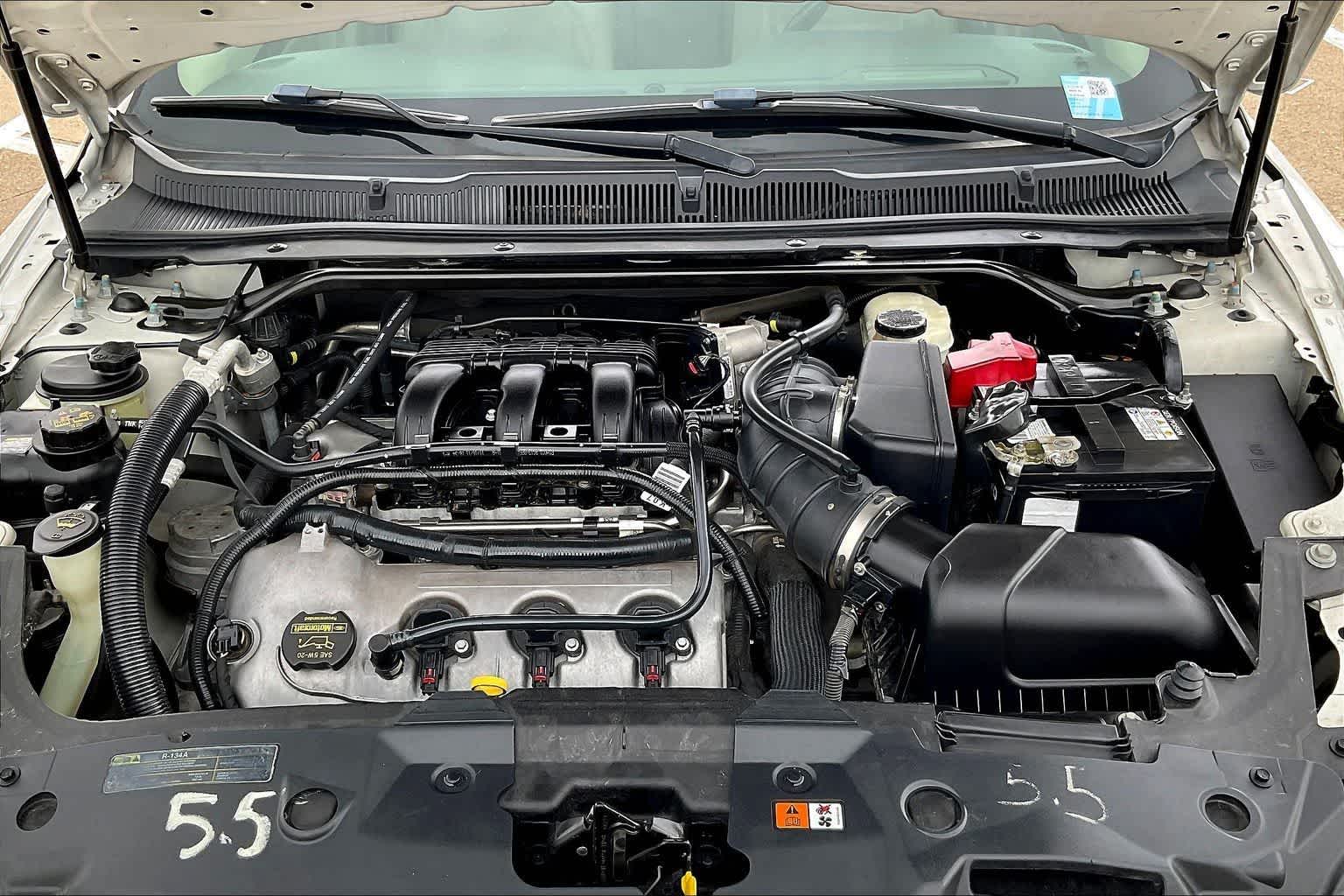 Thumbnail: 2012 Ford Taurus - 9