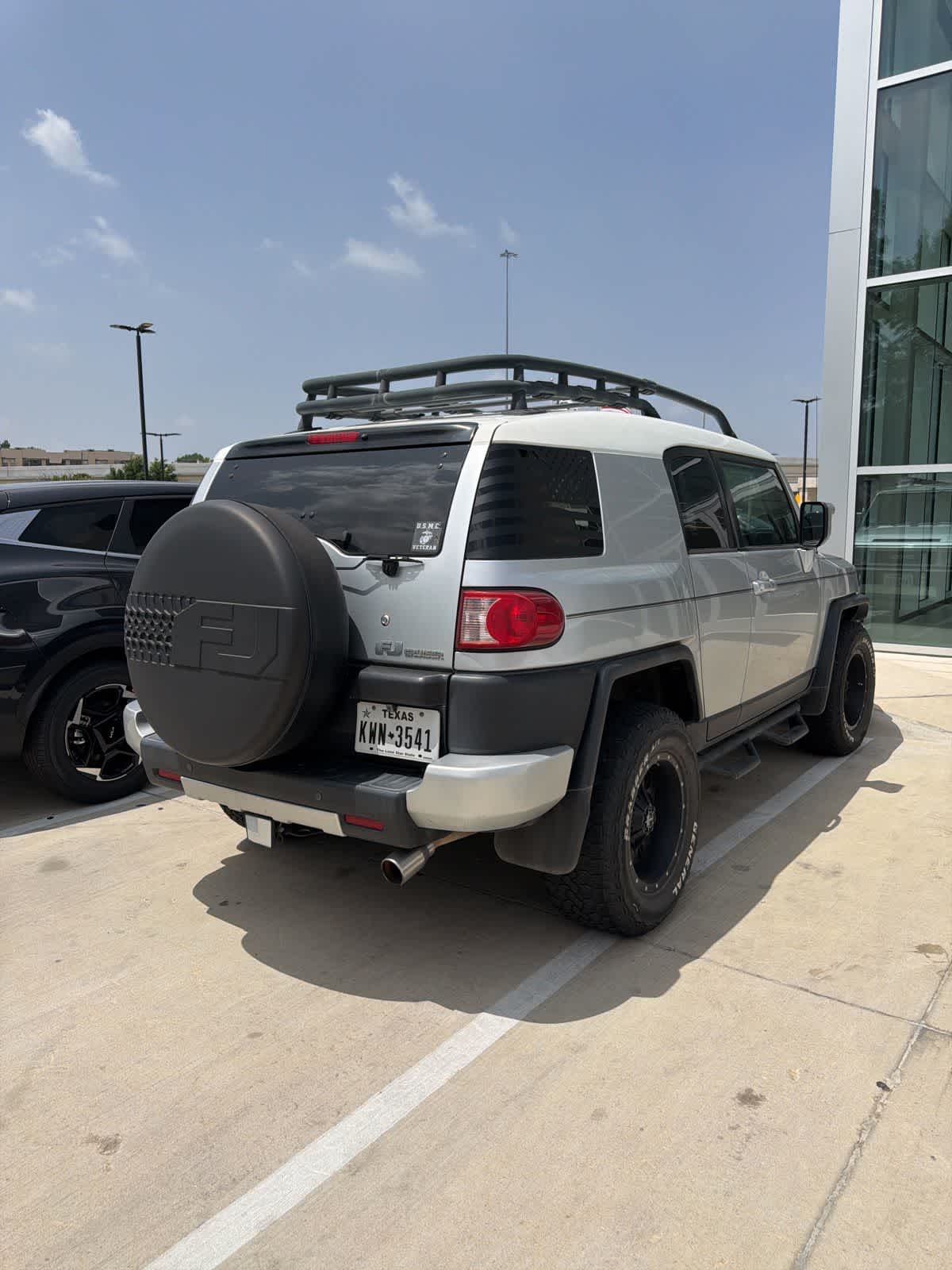 Thumbnail: 2008 Toyota FJ Cruiser - 3