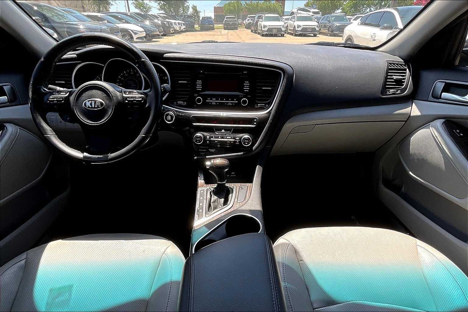 Thumbnail: 2015 Kia Optima - 10