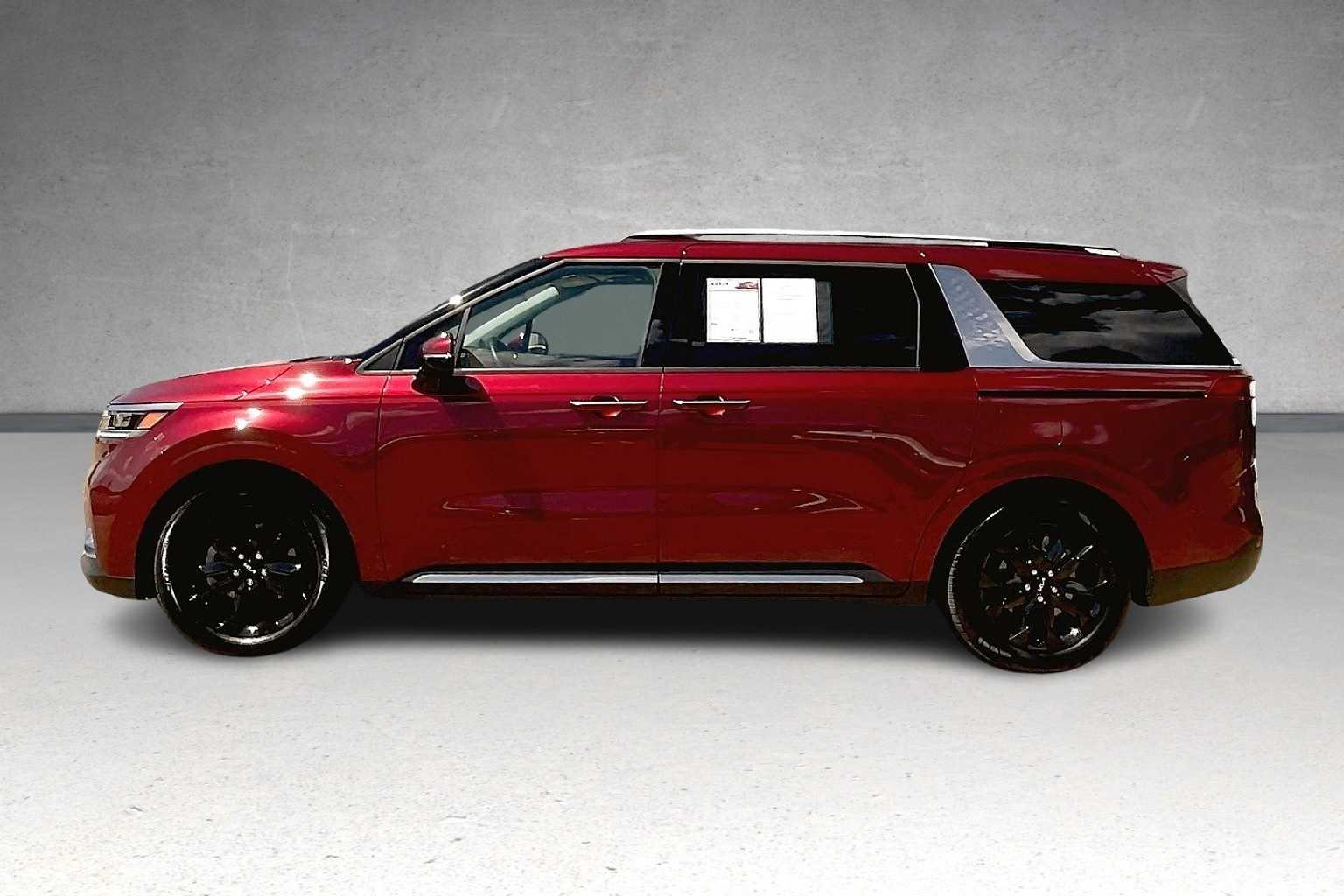 2023 Kia Carnival SX Prestige photo 3