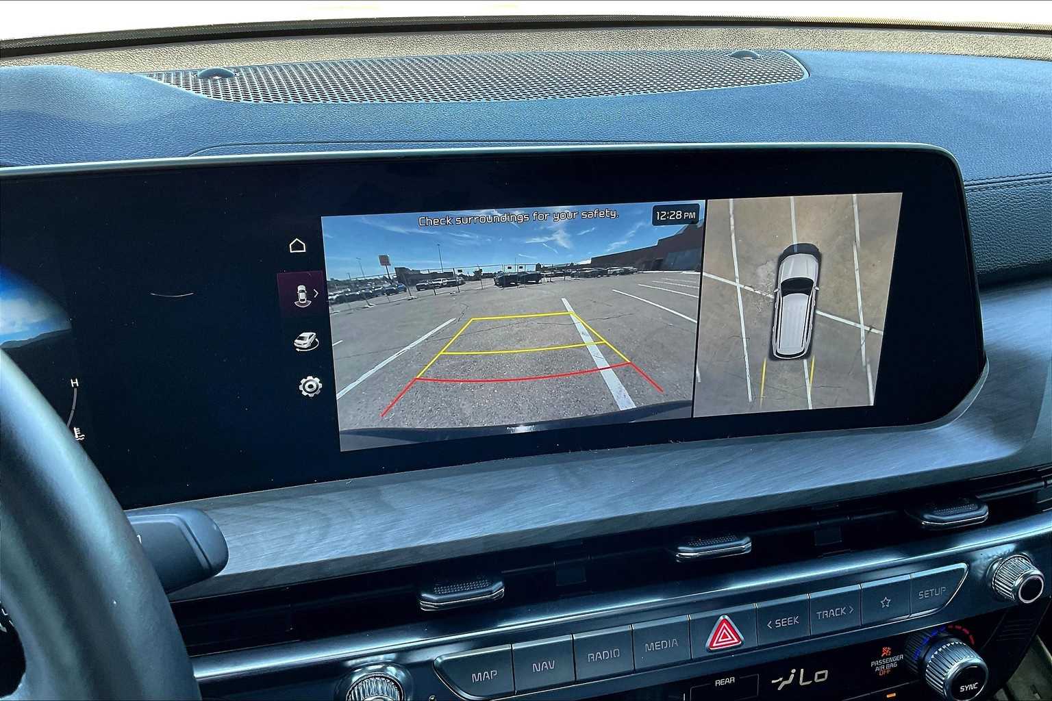 Thumbnail: 2024 Kia Telluride - 26