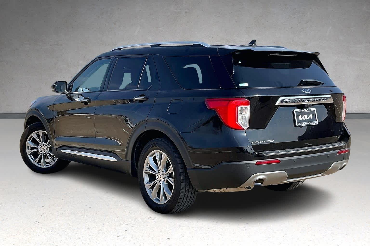 Thumbnail: 2023 Ford Explorer - 4