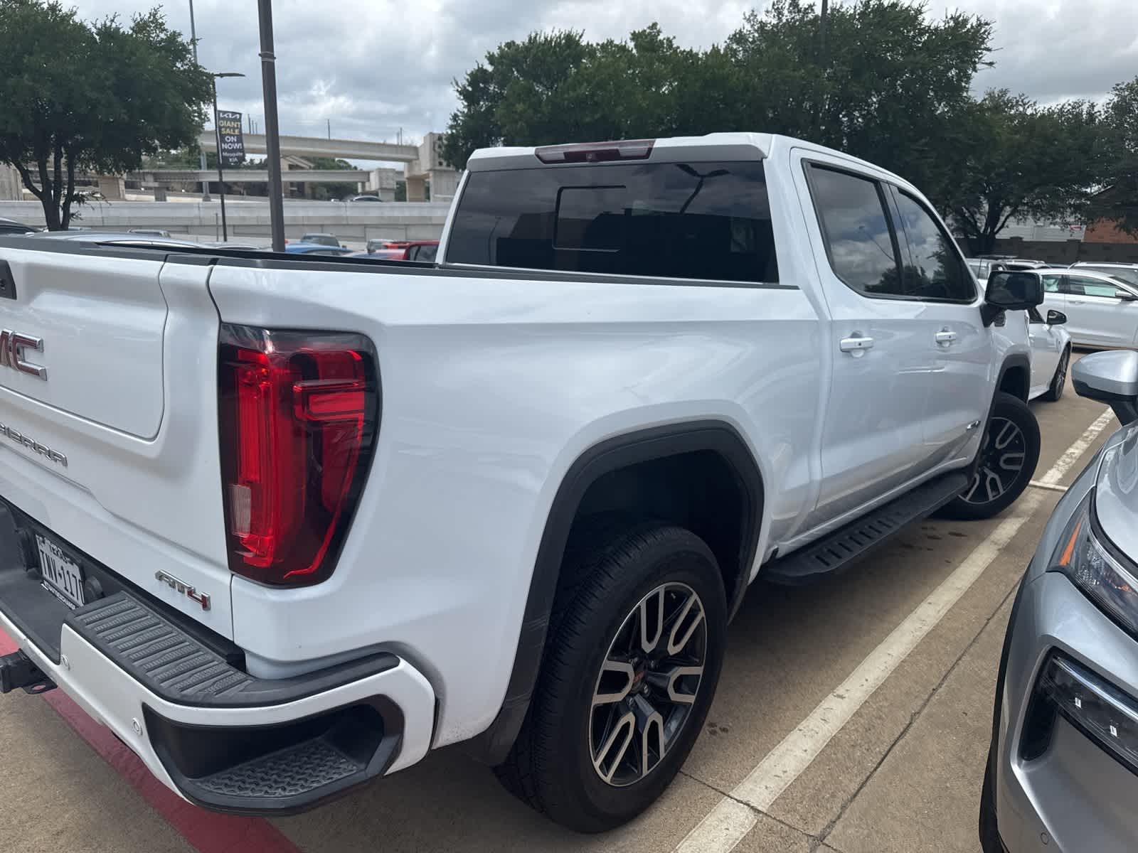 Thumbnail: 2019 GMC Sierra 1500 - 6