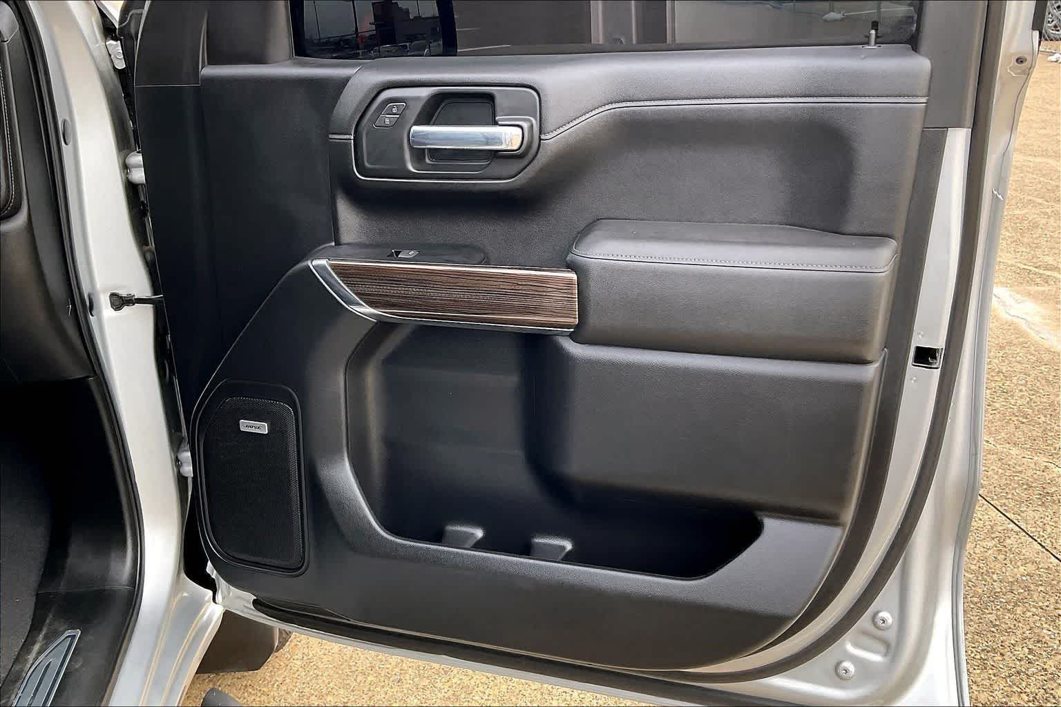 Thumbnail: 2019 Chevrolet Silverado 1500 - 28