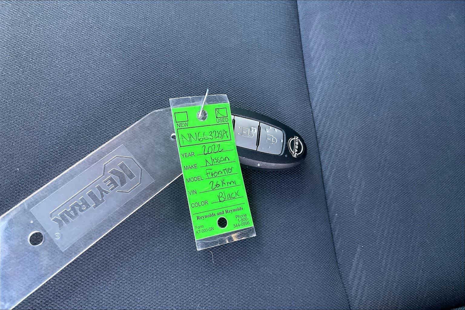 Thumbnail: 2022 Nissan Frontier - 19