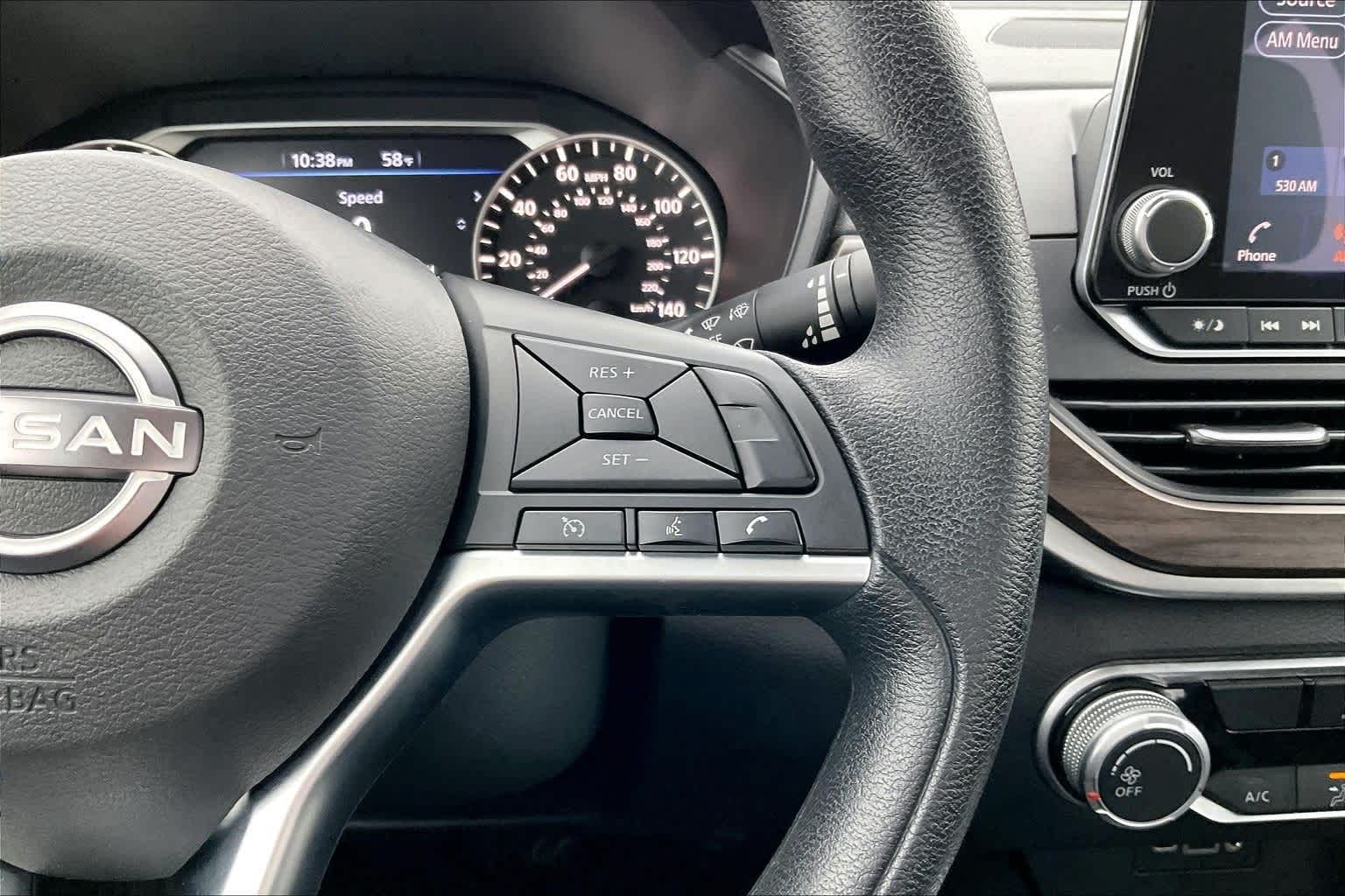 Thumbnail: 2024 Nissan Altima - 25