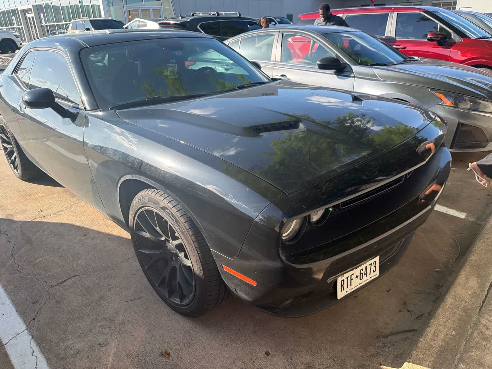 Thumbnail: 2022 Dodge Challenger - 2