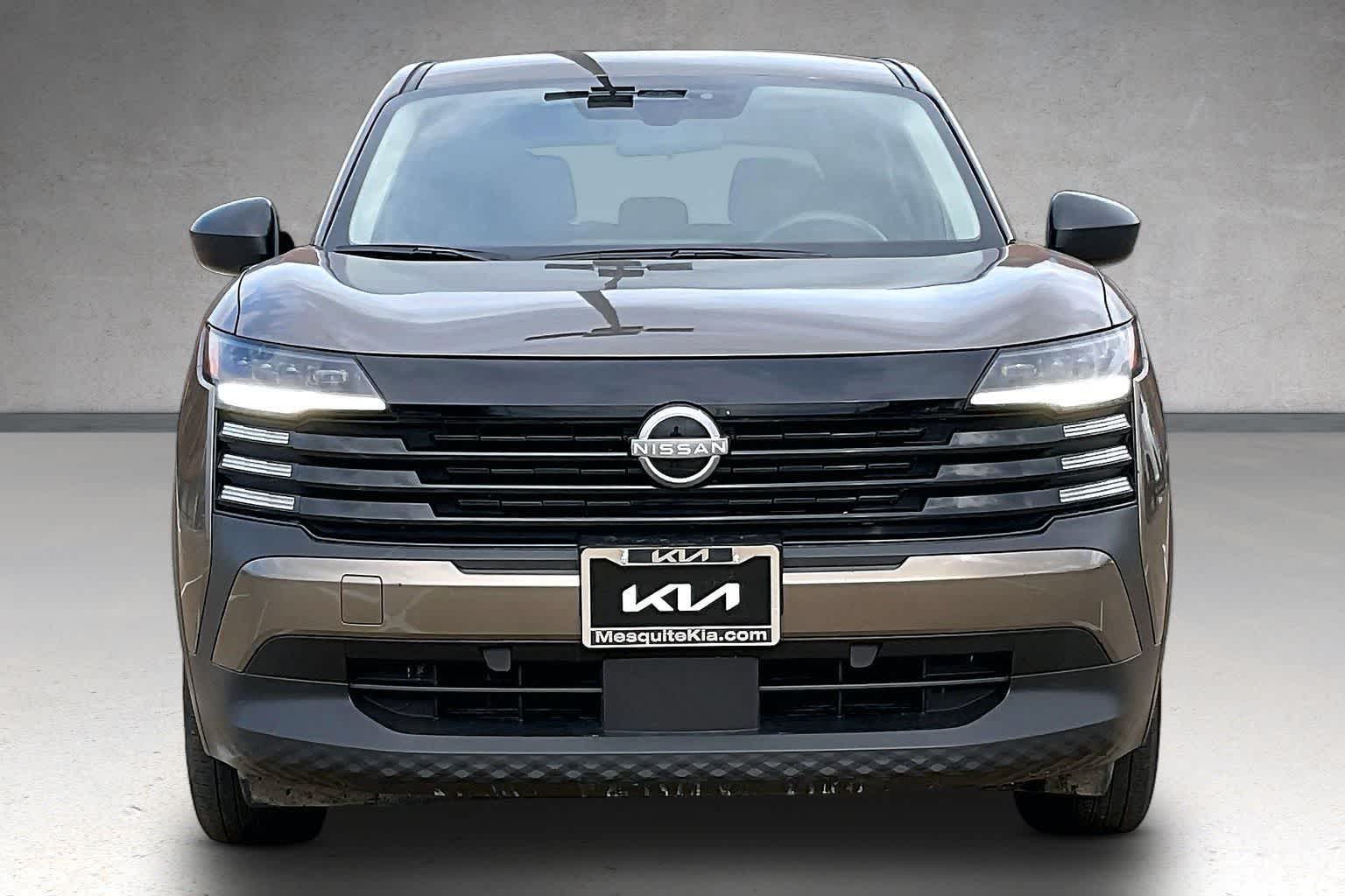 Thumbnail: 2025 Nissan Kicks - 6